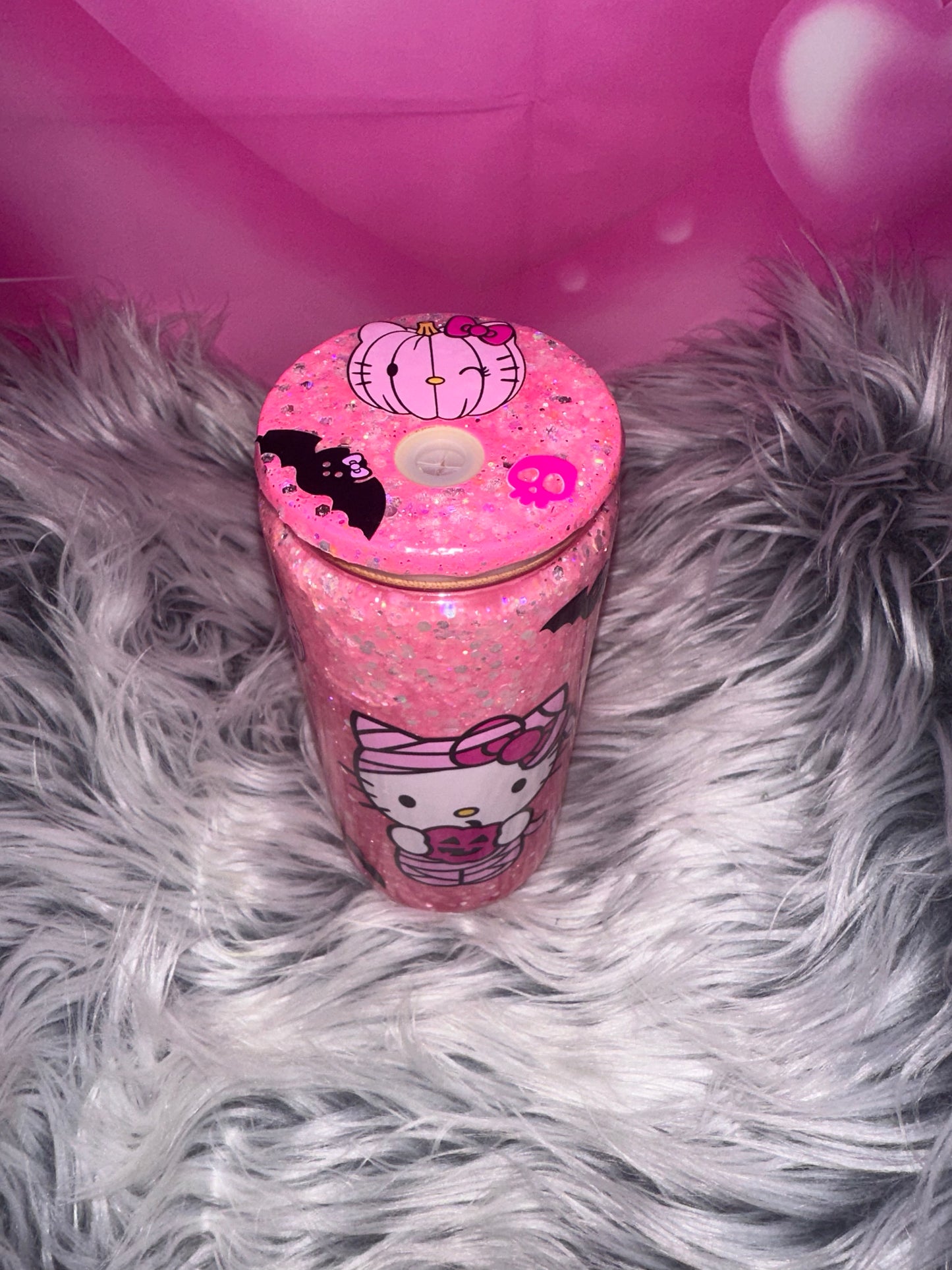 16 oz HK snowglobe (RTS)