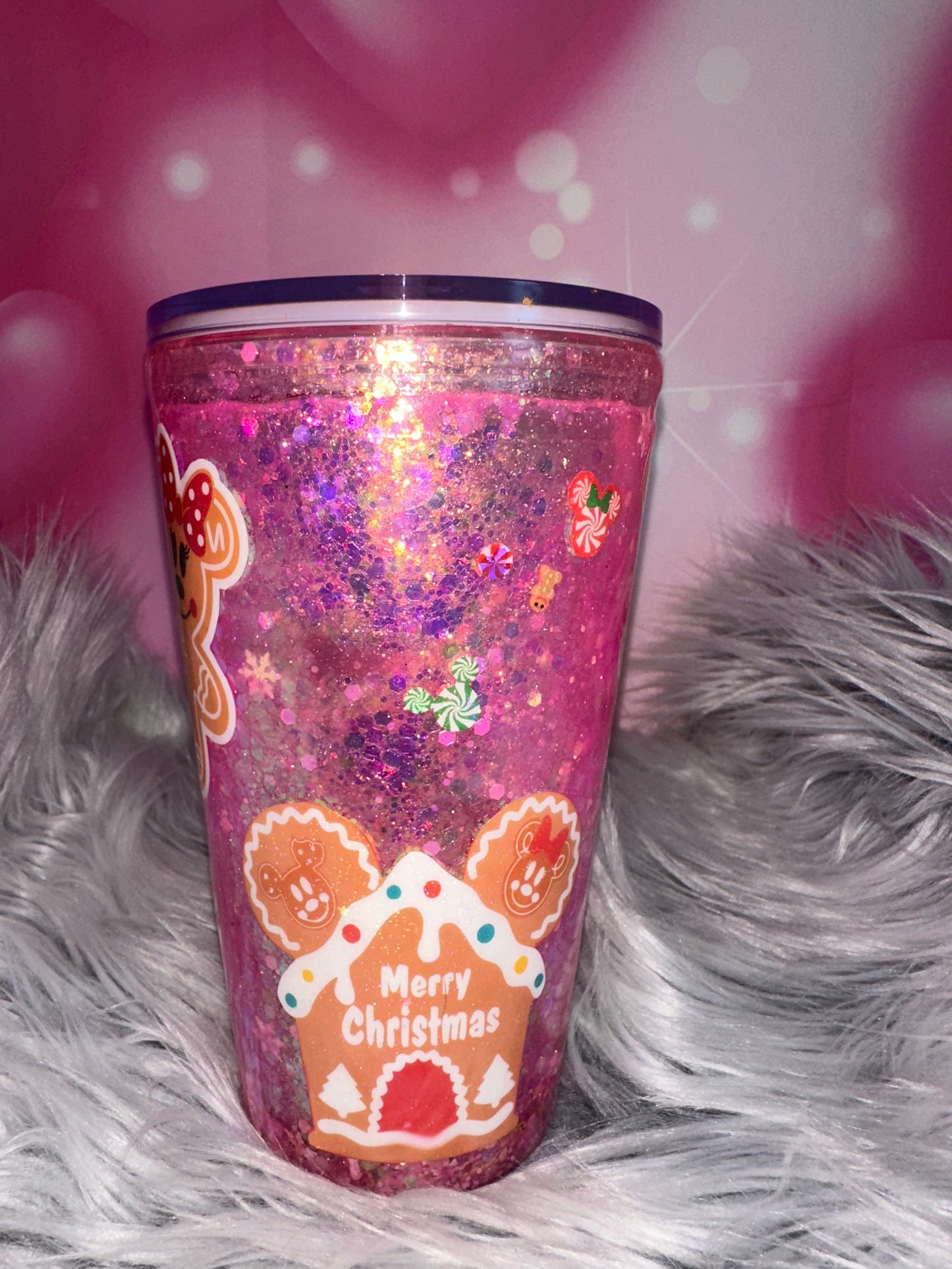 16oz gingerbread Snowglobe